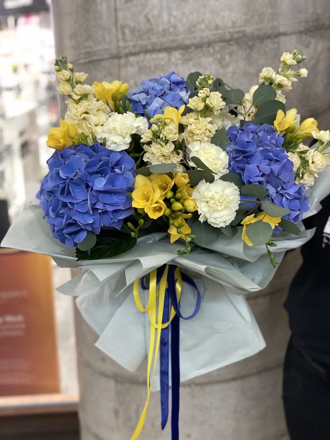 Blue & Gold Harmony